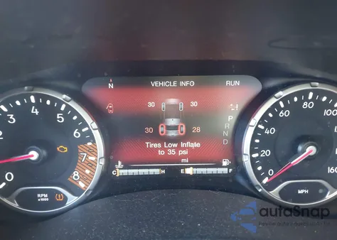 2022 Jeep Renegade (Red) Edition 4X4 из США, поврежденный, VIN ZACNJDB15NPN73832